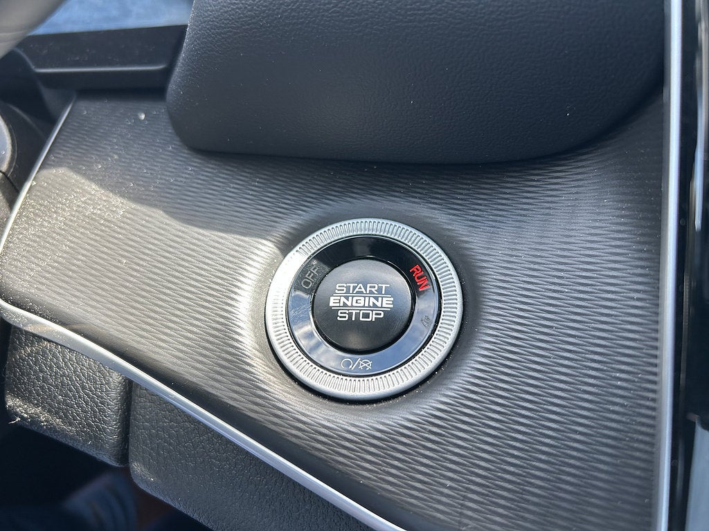 2025 Jeep Grand Cherokee L Altitude X 4x4