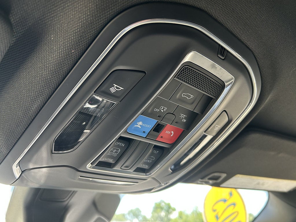 2025 Jeep Grand Cherokee L Altitude X 4x4