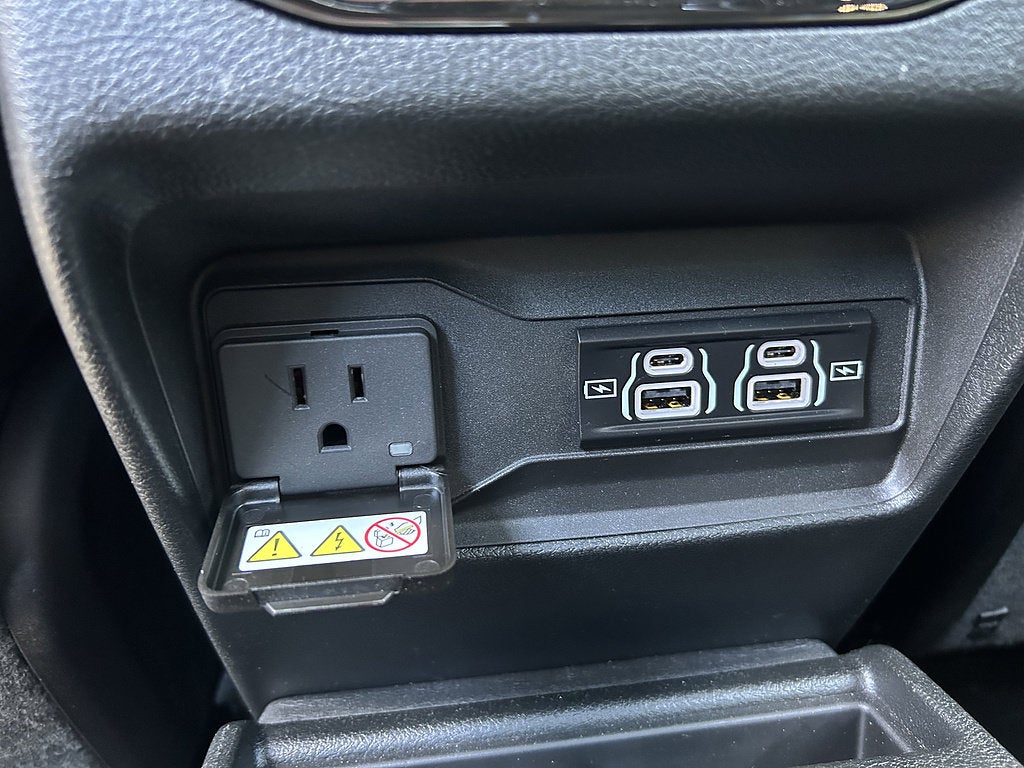 2025 Jeep Grand Cherokee L Altitude X 4x4