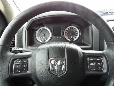 2018 RAM 1500 Express Quad Cab 4x4 6'4" Box