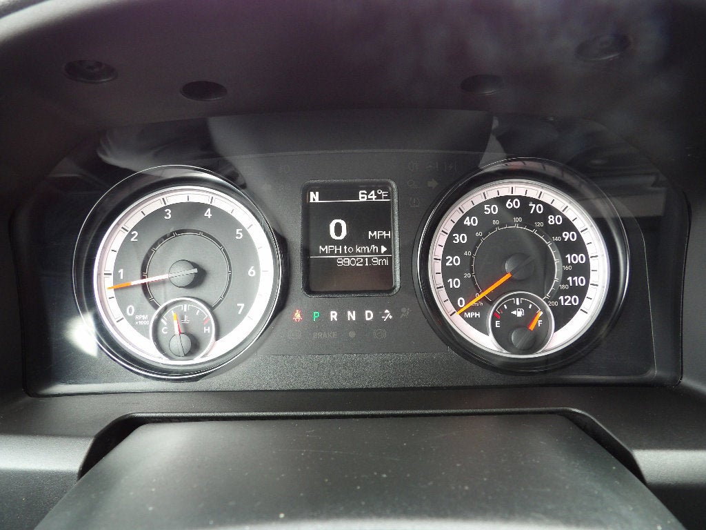 2018 RAM 1500 Express Quad Cab 4x4 6'4" Box