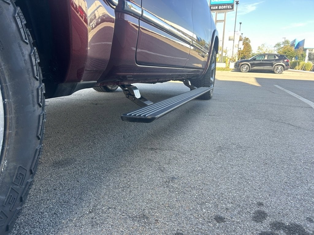 2022 RAM 1500 Limited Crew Cab 4x4 5'7" Box