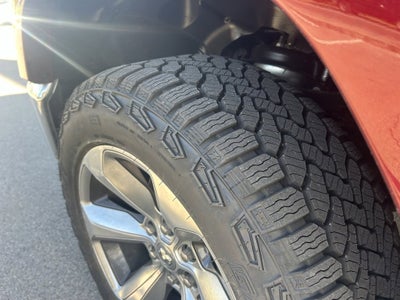 2022 RAM 1500 Limited Crew Cab 4x4 5'7" Box