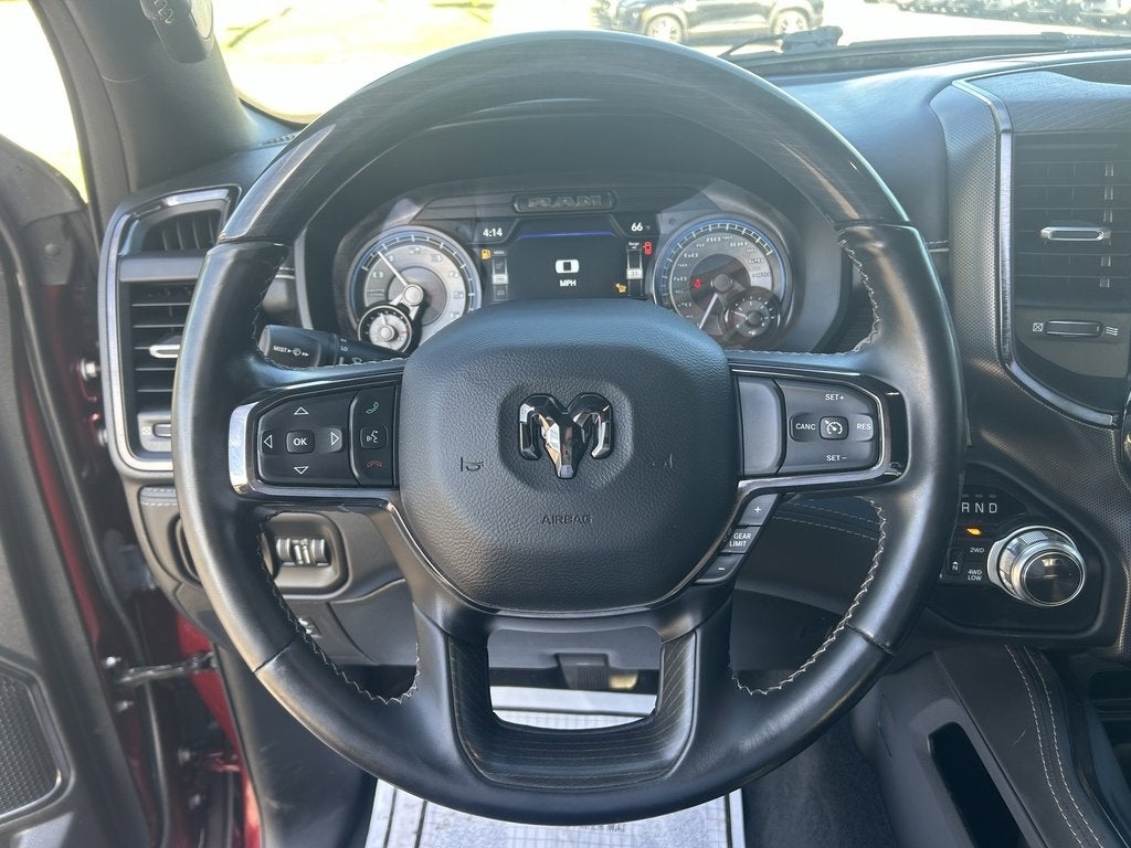 2022 RAM 1500 Limited Crew Cab 4x4 5'7" Box