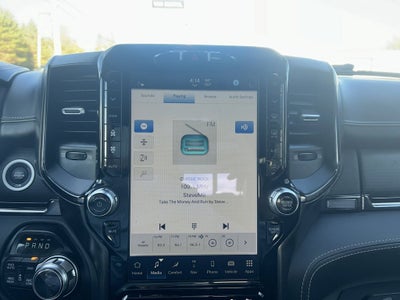 2022 RAM 1500 Limited Crew Cab 4x4 5'7" Box