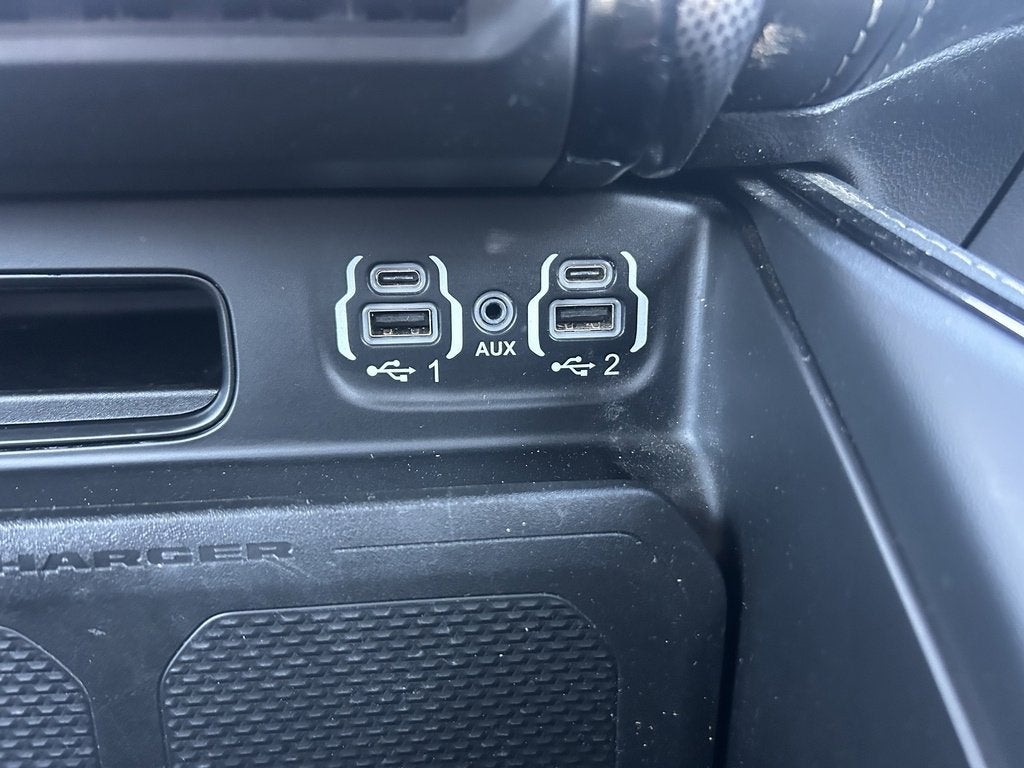 2022 RAM 1500 Limited Crew Cab 4x4 5'7" Box