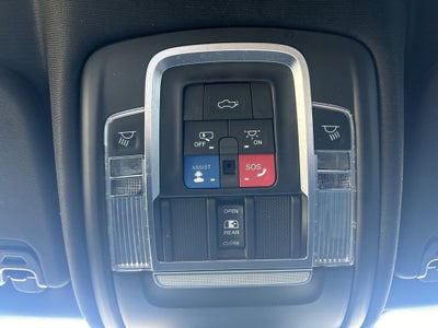 2022 RAM 1500 Limited Crew Cab 4x4 5'7" Box