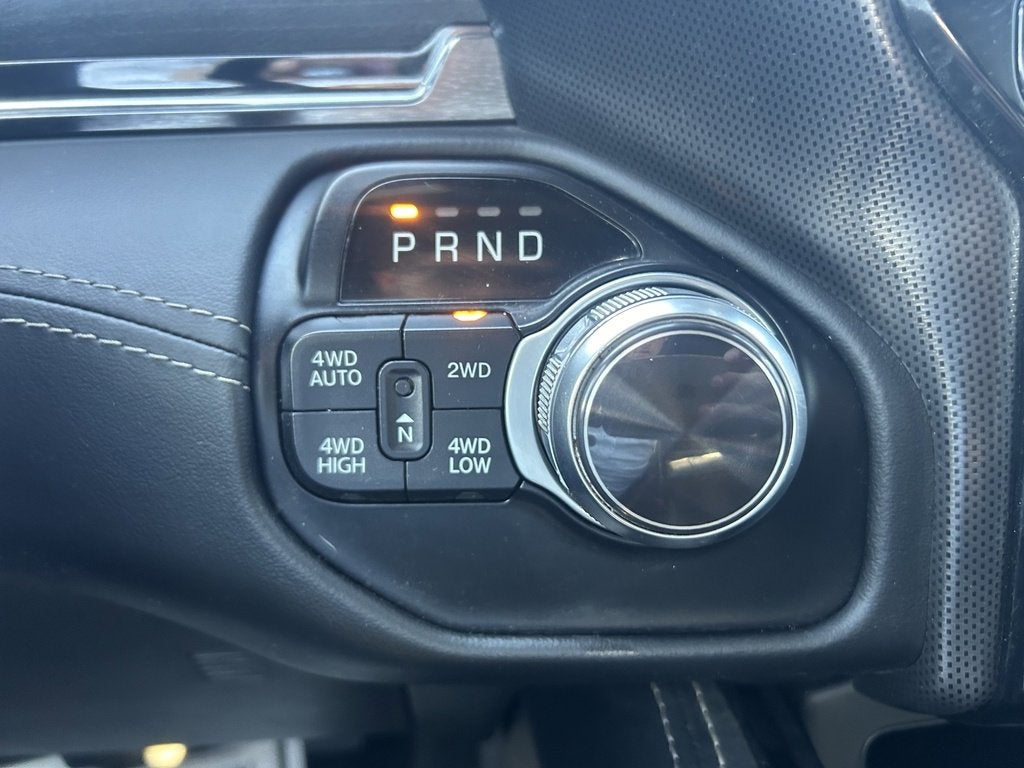 2022 RAM 1500 Limited Crew Cab 4x4 5'7" Box