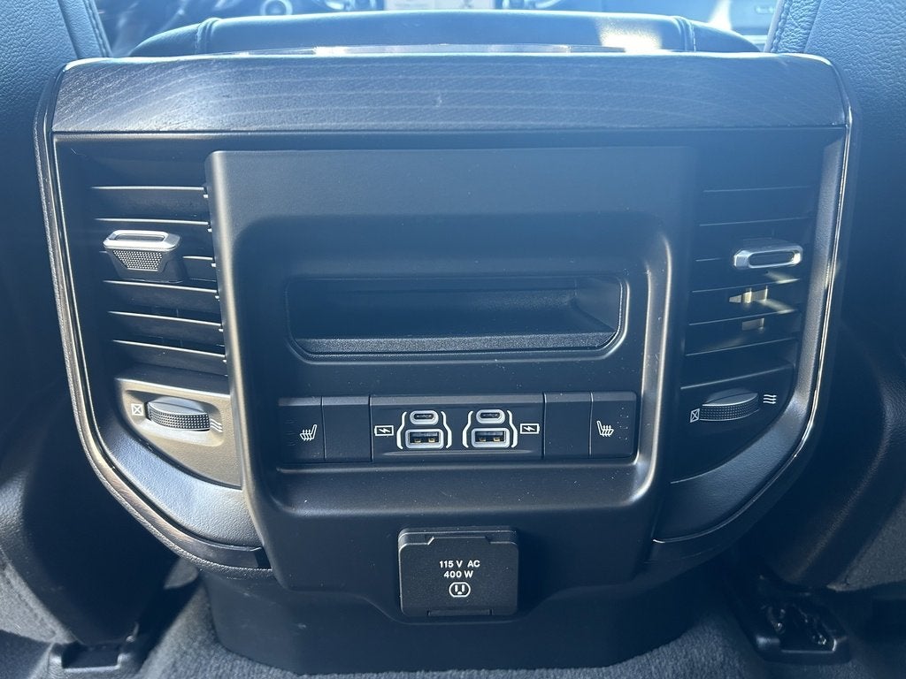 2022 RAM 1500 Limited Crew Cab 4x4 5'7" Box