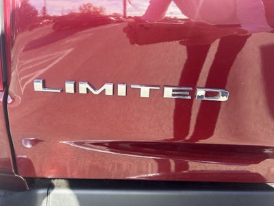 2022 RAM 1500 Limited Crew Cab 4x4 5'7" Box
