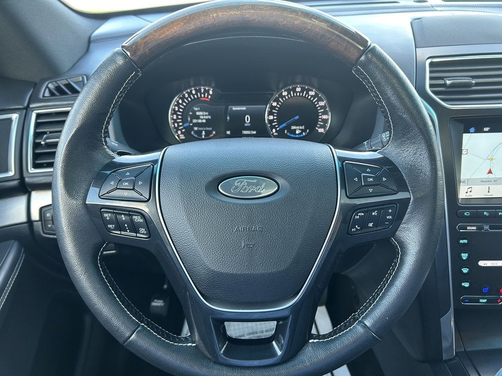 2017 Ford Explorer Platinum