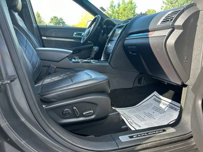 2017 Ford Explorer Platinum
