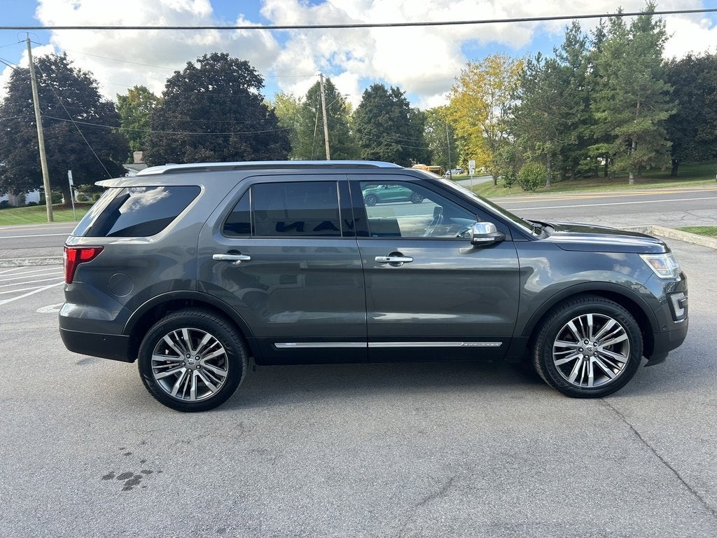2017 Ford Explorer Platinum