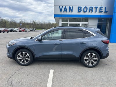 2025 Ford Escape Platinum
