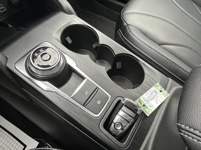 2025 Ford Escape Platinum