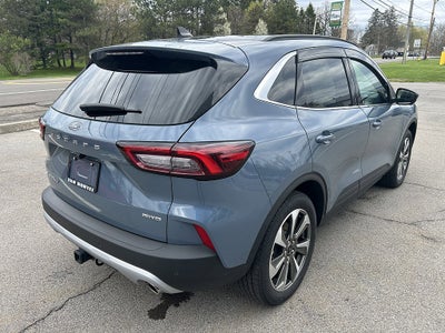 2025 Ford Escape Platinum