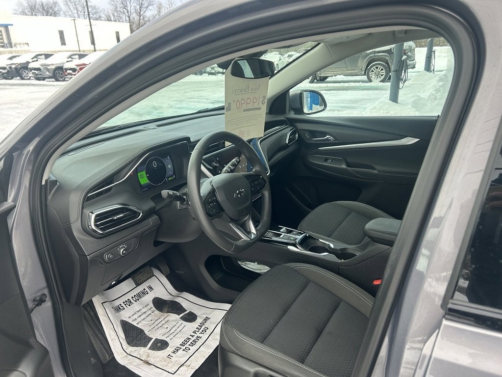 2023 Chevrolet Bolt EUV LT