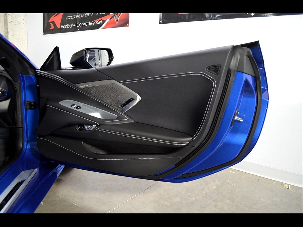 2023 Chevrolet Corvette Stingray 2LT