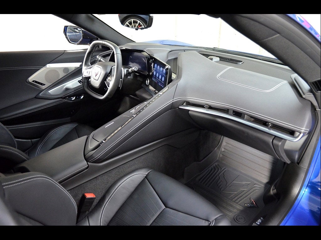 2023 Chevrolet Corvette Stingray 2LT