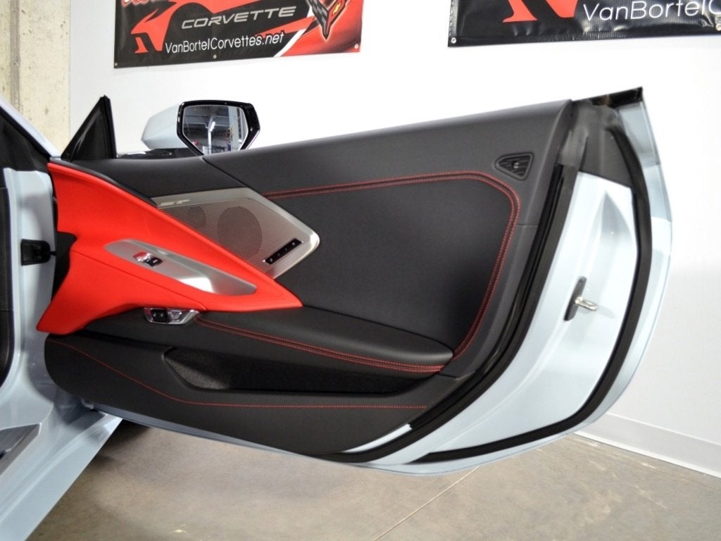 2023 Chevrolet Corvette Stingray 2LT