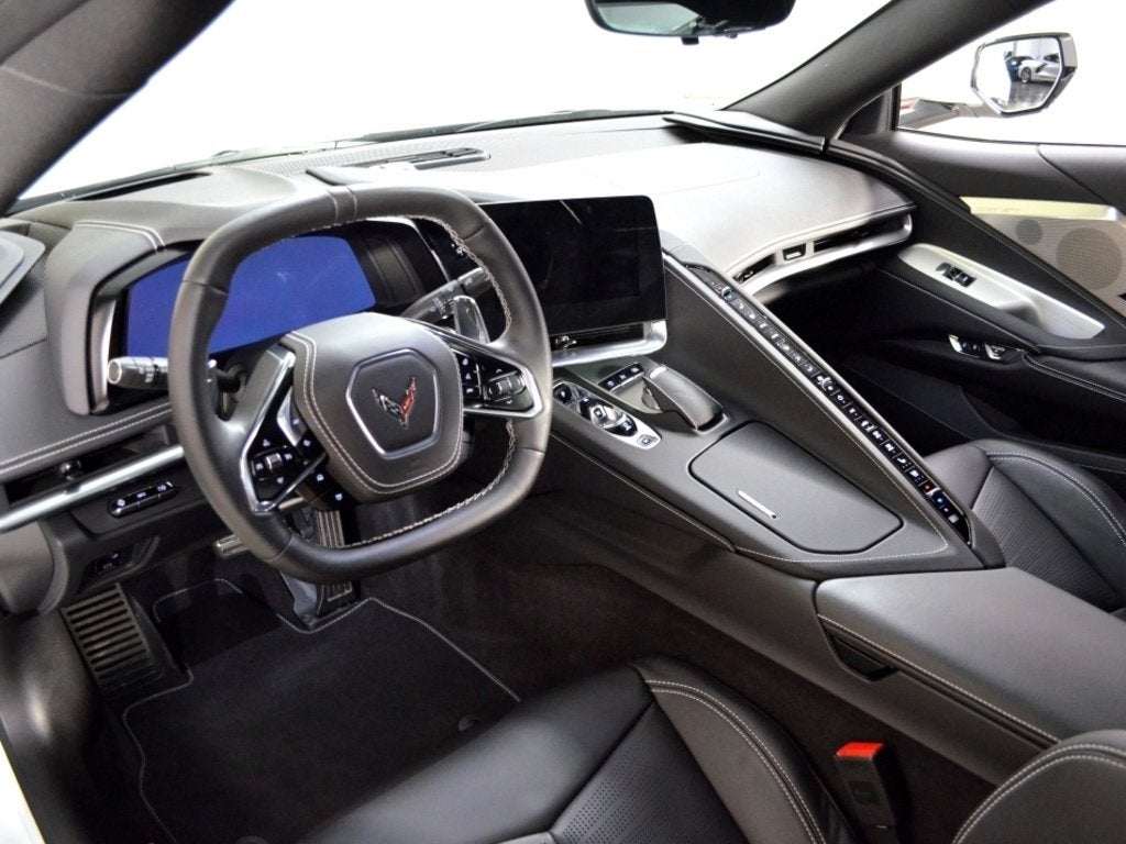 2025 Chevrolet Corvette Stingray 2LT