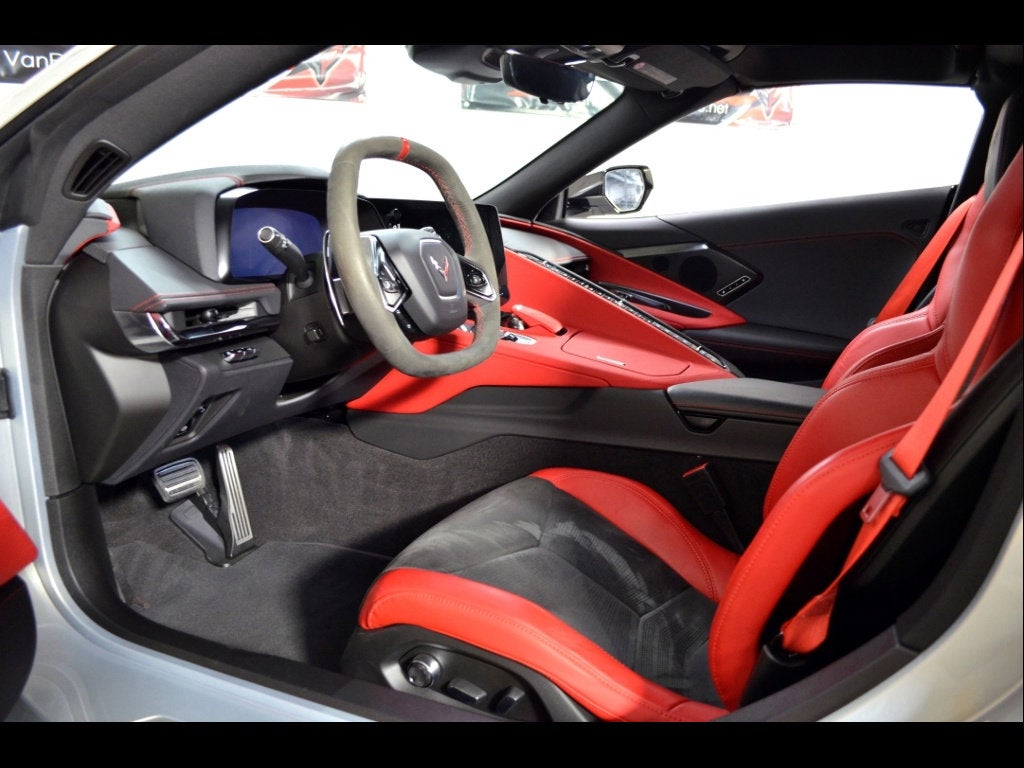 2024 Chevrolet Corvette Stingray 2LT