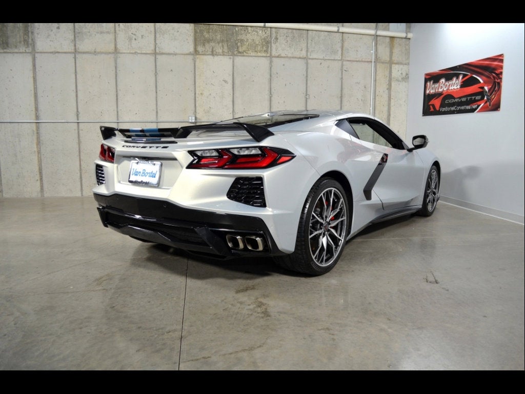 2024 Chevrolet Corvette Stingray 2LT