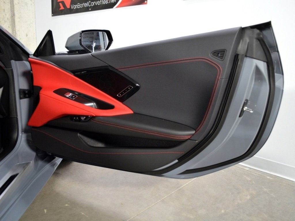 2024 Chevrolet Corvette Stingray 2LT