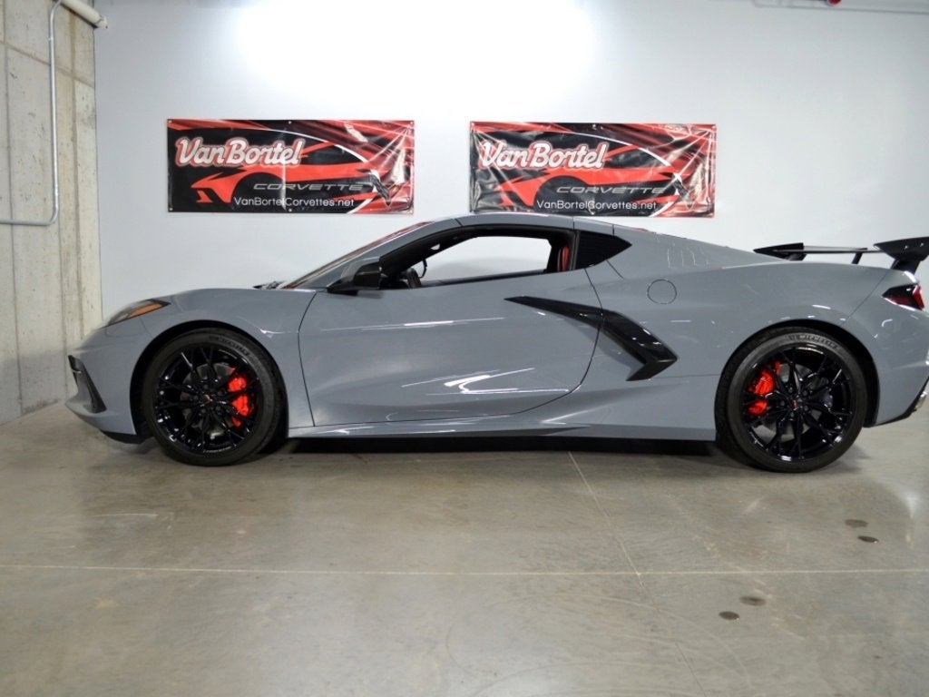 2024 Chevrolet Corvette Stingray 2LT