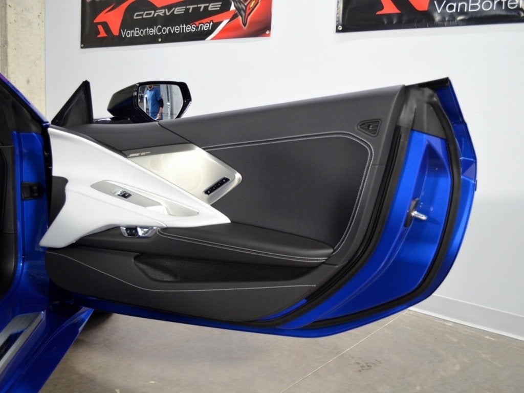 2023 Chevrolet Corvette Stingray 2LT