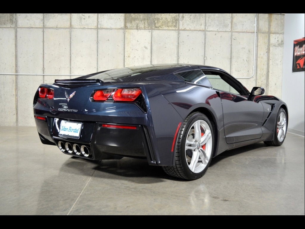 2016 Chevrolet Corvette Stingray 2LT