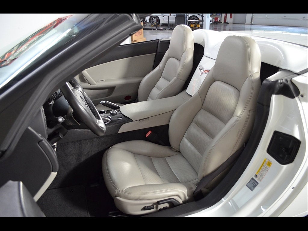 2010 Chevrolet Corvette w/3LT