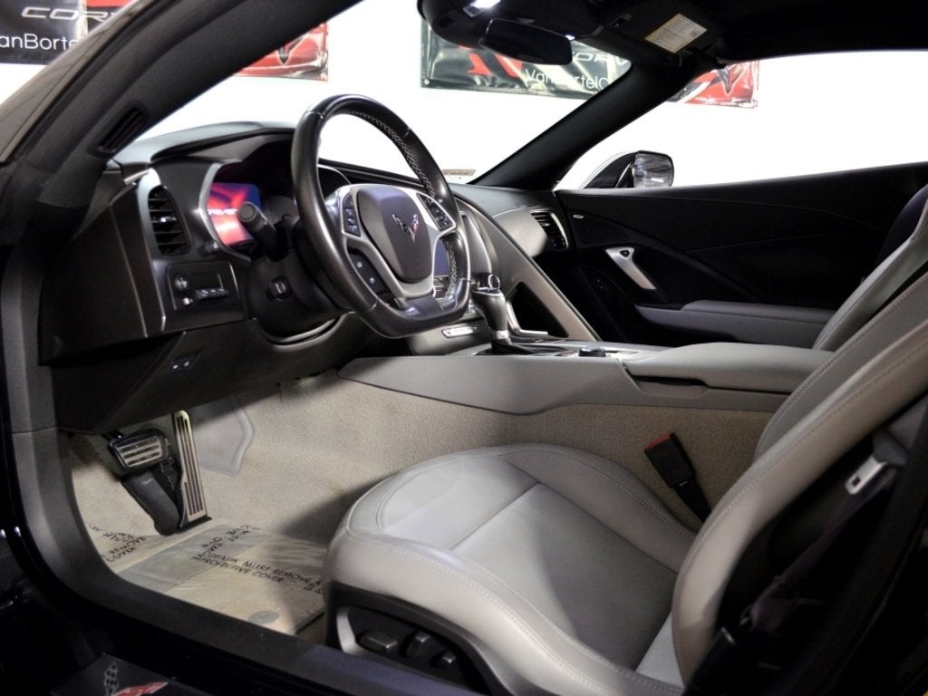 2017 Chevrolet Corvette Stingray Z51 2LT