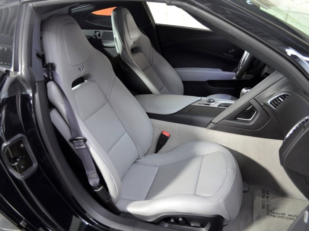 2017 Chevrolet Corvette Stingray Z51 2LT