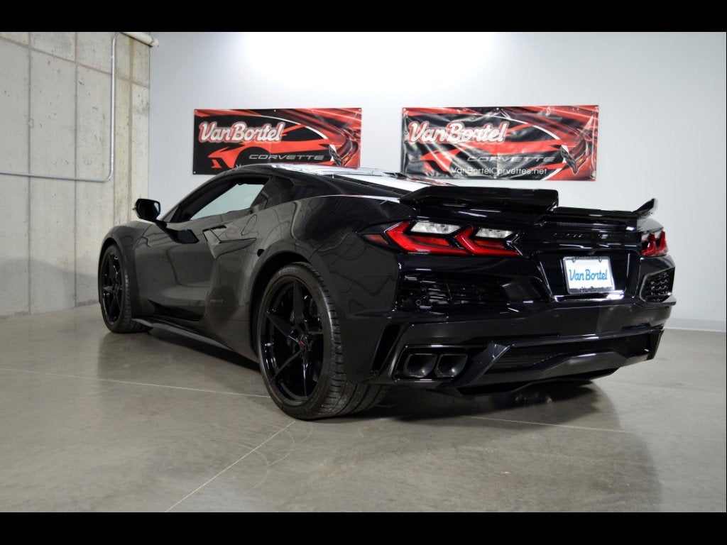 2025 Chevrolet Corvette E-Ray 2LZ