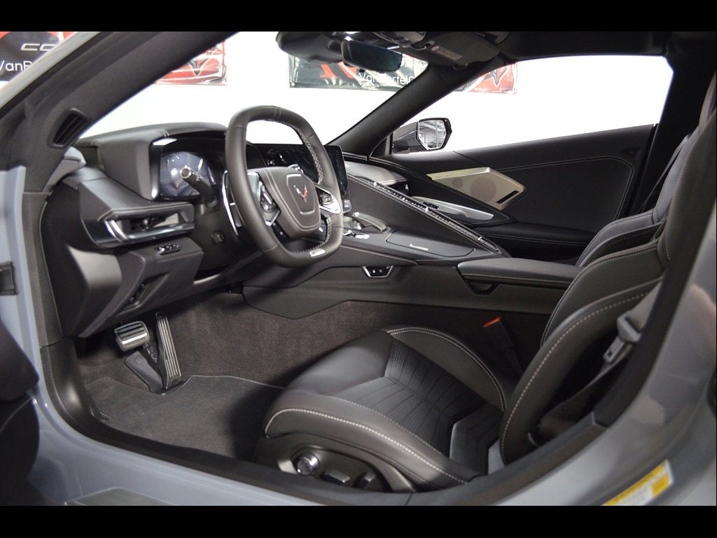 2025 Chevrolet Corvette E-Ray 2LZ