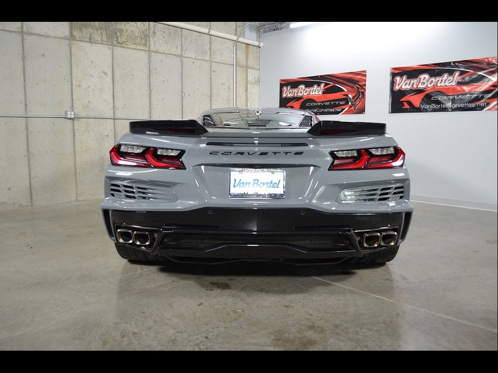 2025 Chevrolet Corvette E-Ray 2LZ
