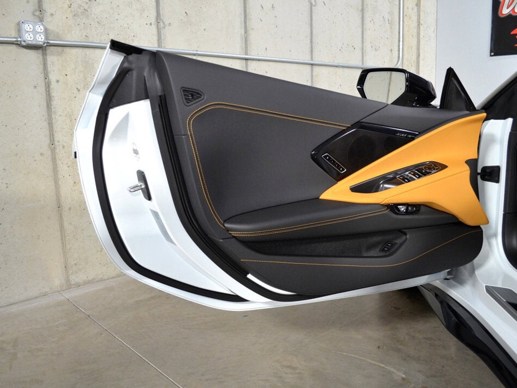 2025 Chevrolet Corvette E-Ray 2LZ