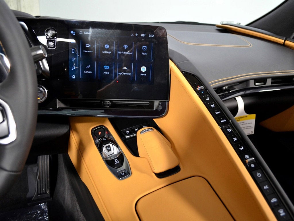 2025 Chevrolet Corvette E-Ray 2LZ