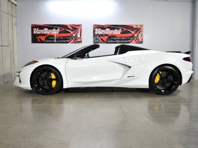 2025 Chevrolet Corvette E-Ray 2LZ