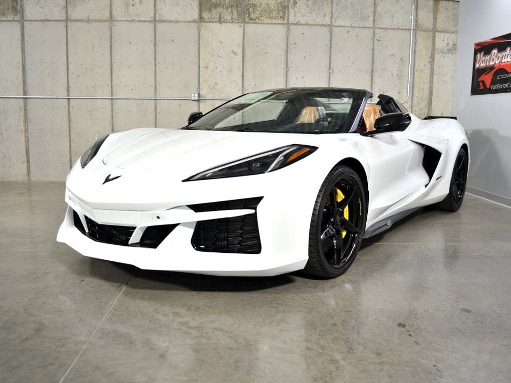 2025 Chevrolet Corvette E-Ray 2LZ