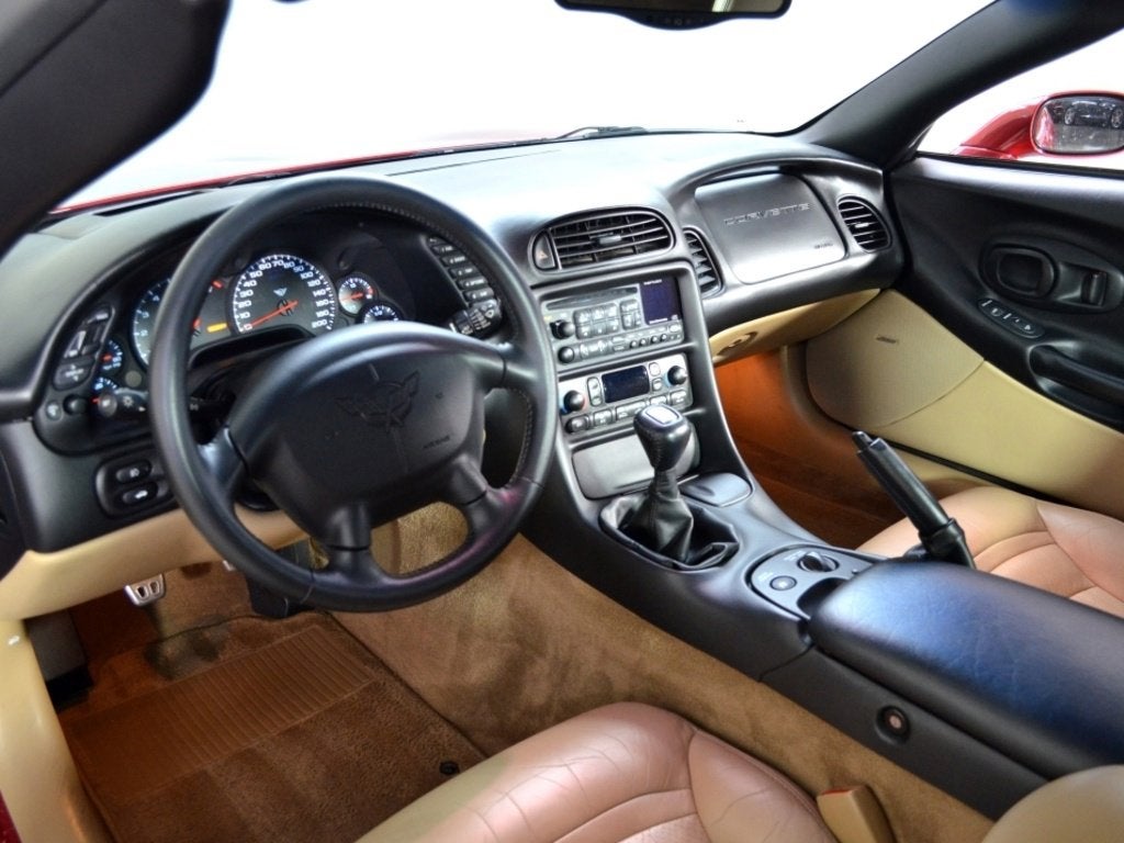 2004 Chevrolet Corvette 2DR CPE