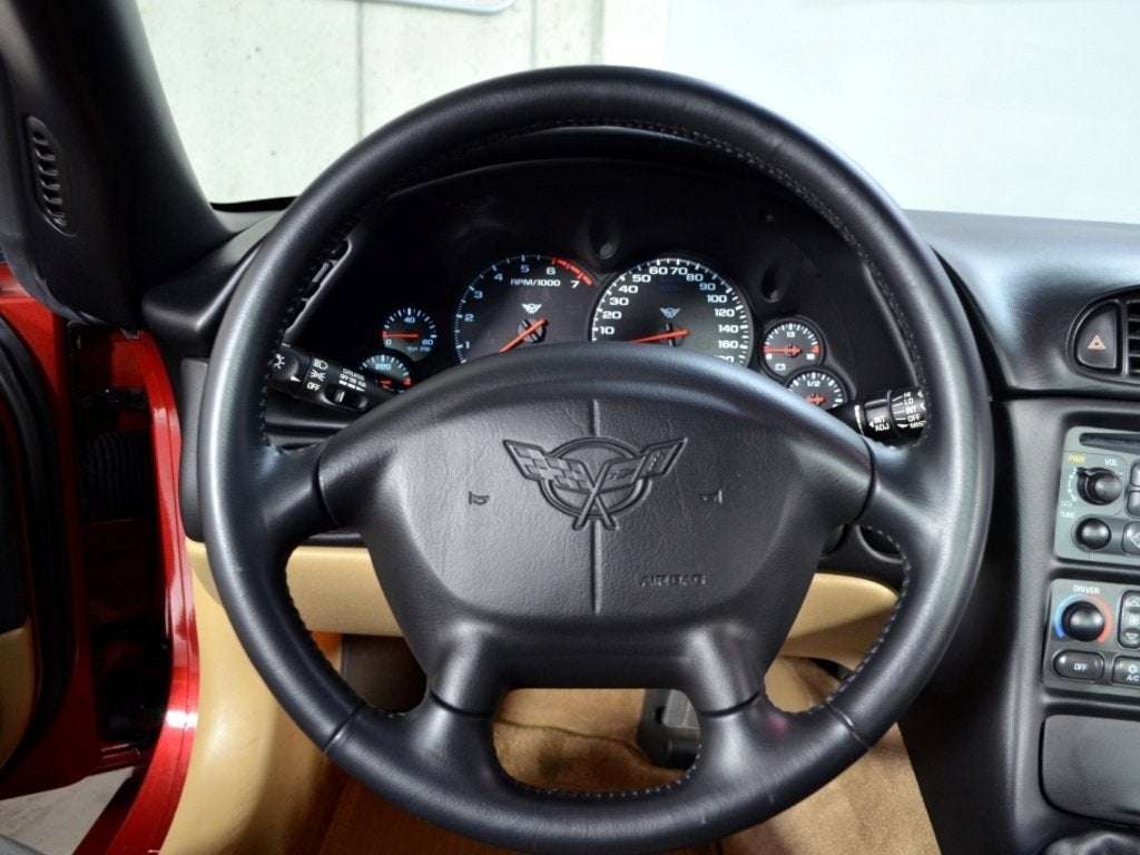 2004 Chevrolet Corvette 2DR CPE
