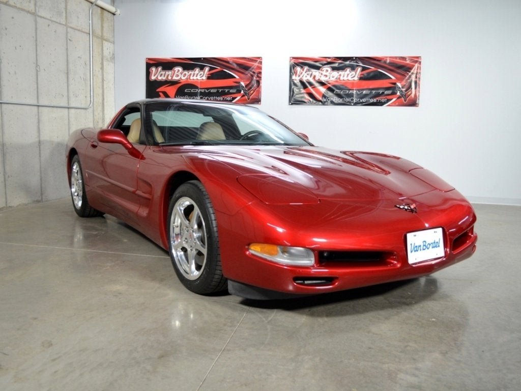 2004 Chevrolet Corvette 2DR CPE