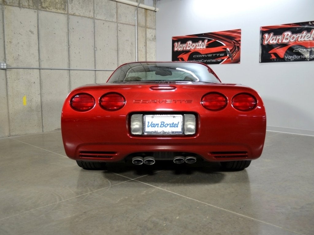 2004 Chevrolet Corvette 2DR CPE