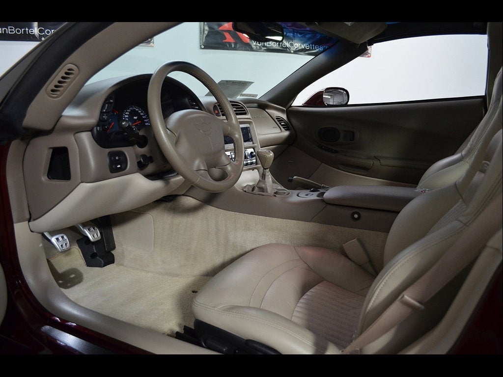 2003 Chevrolet Corvette 2DR CPE