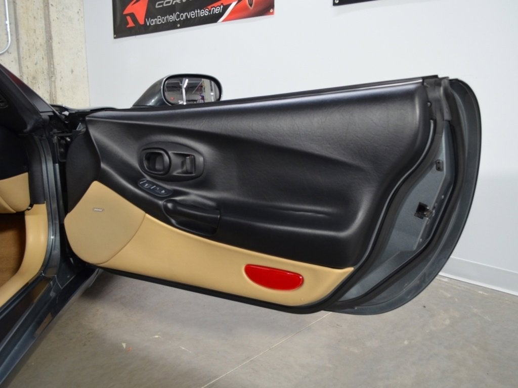 2003 Chevrolet Corvette 2DR CONV