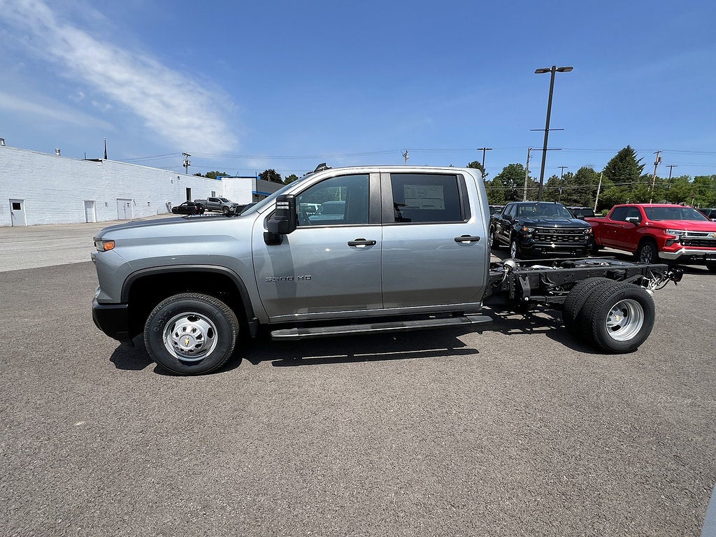 2024 Chevrolet Silverado 3500 HD Chassis Cab Work Truck