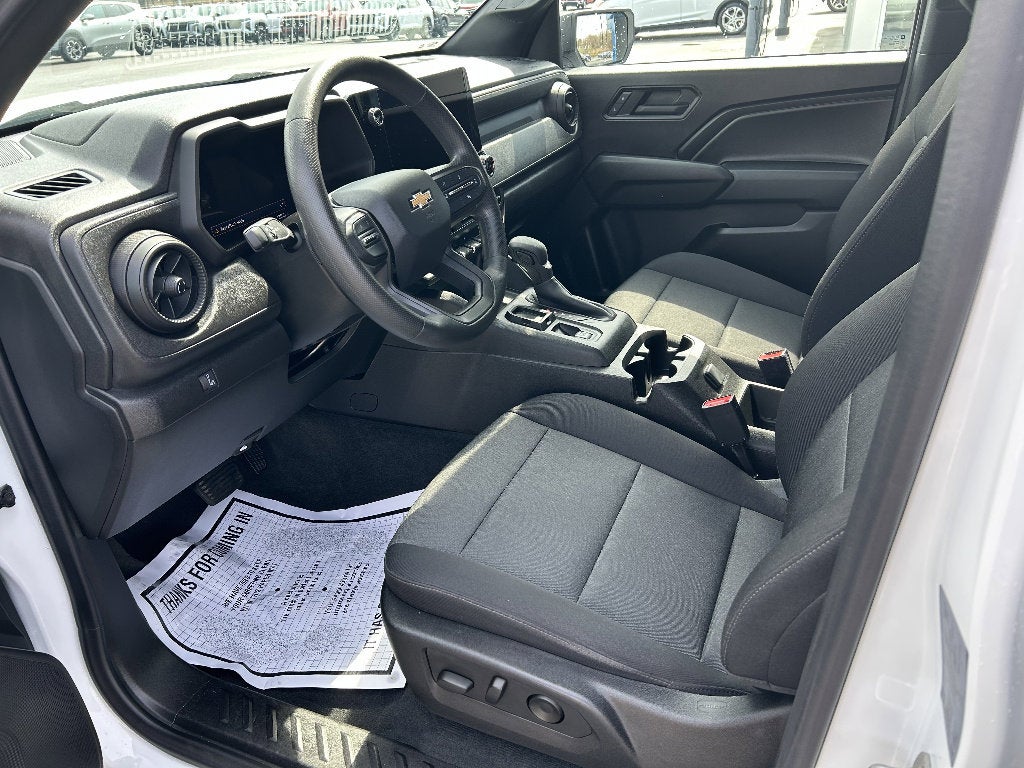 2023 Chevrolet Colorado WT