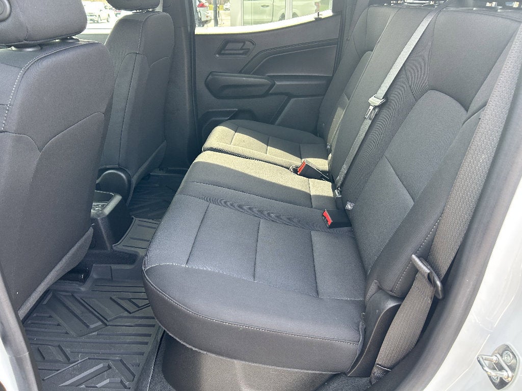 2023 Chevrolet Colorado WT